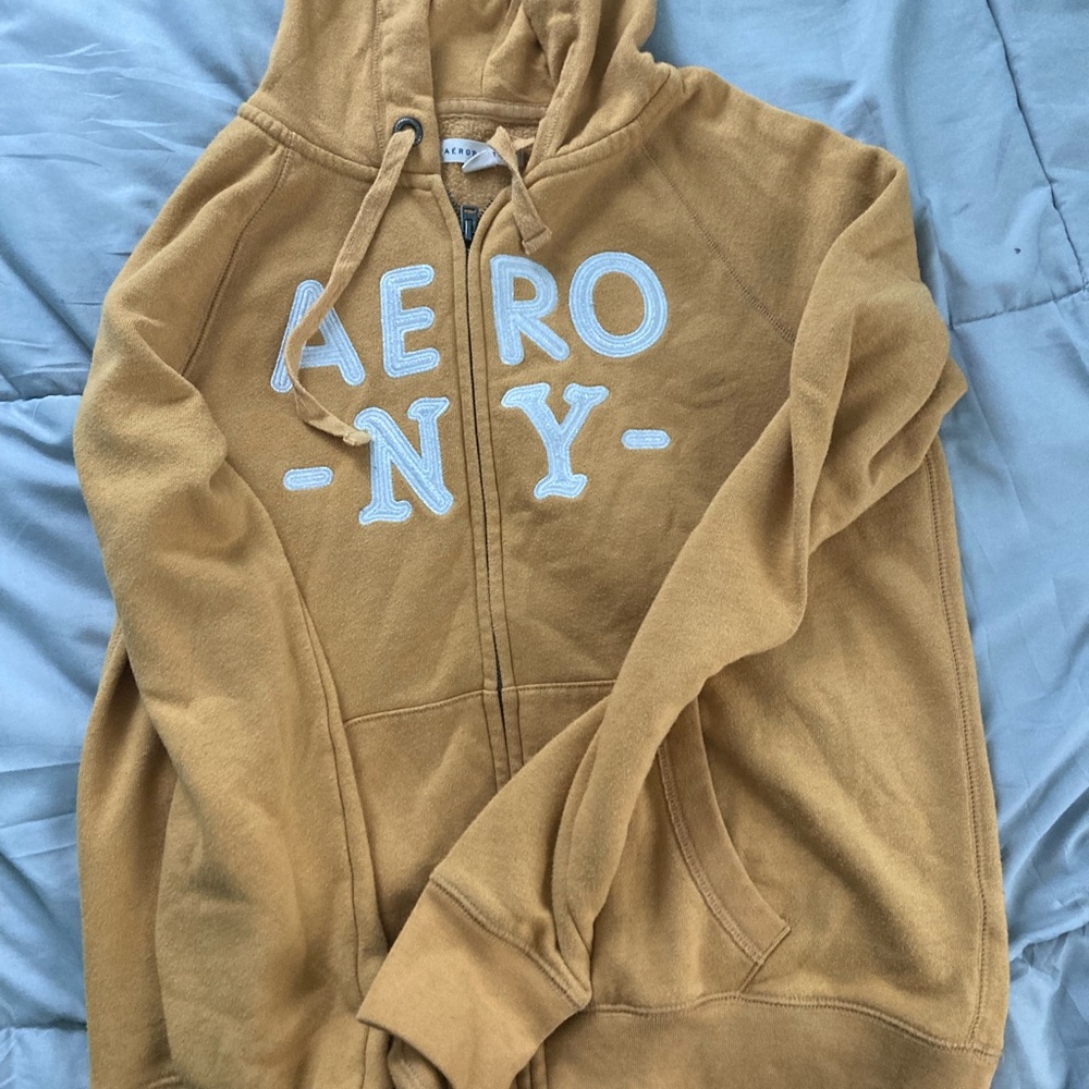 Aeropostal zip up hoodie